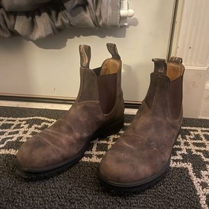 Blundstone size 9 Chelsea boots FREE SHIPPING